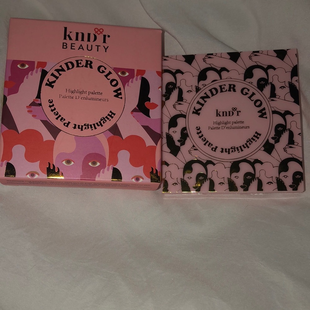 KNDR BEAUTY KINDER GLOW HIGHLIGHTING PALETTE